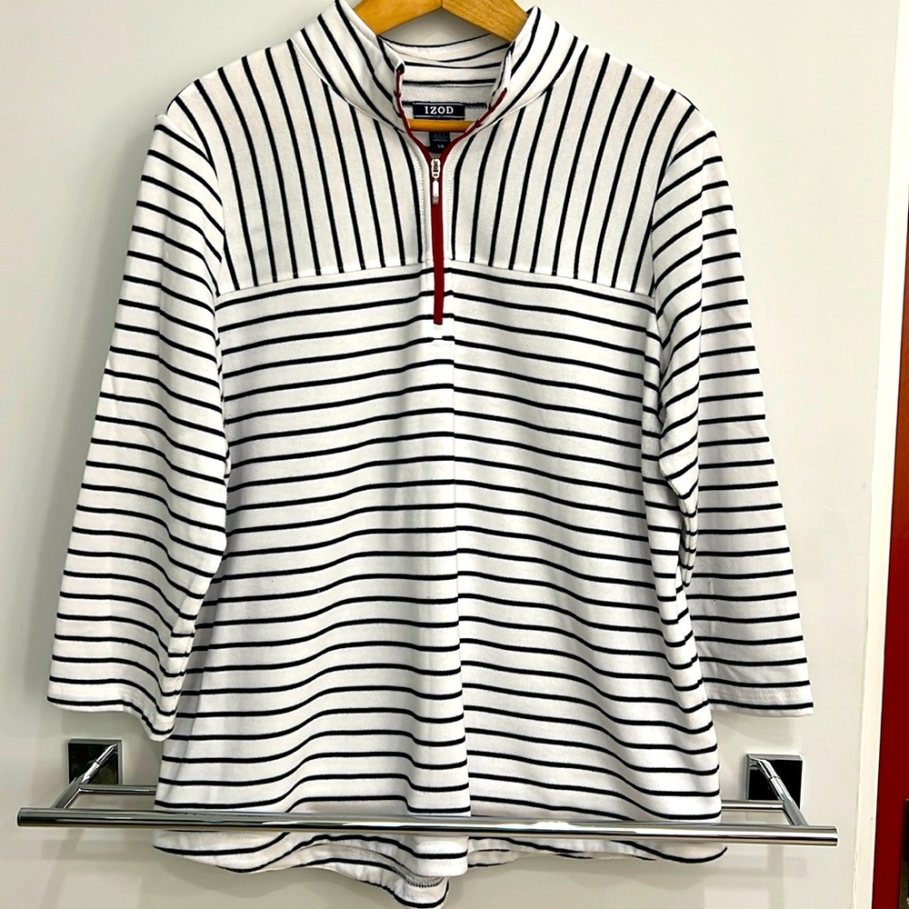 Izod Sweater Large